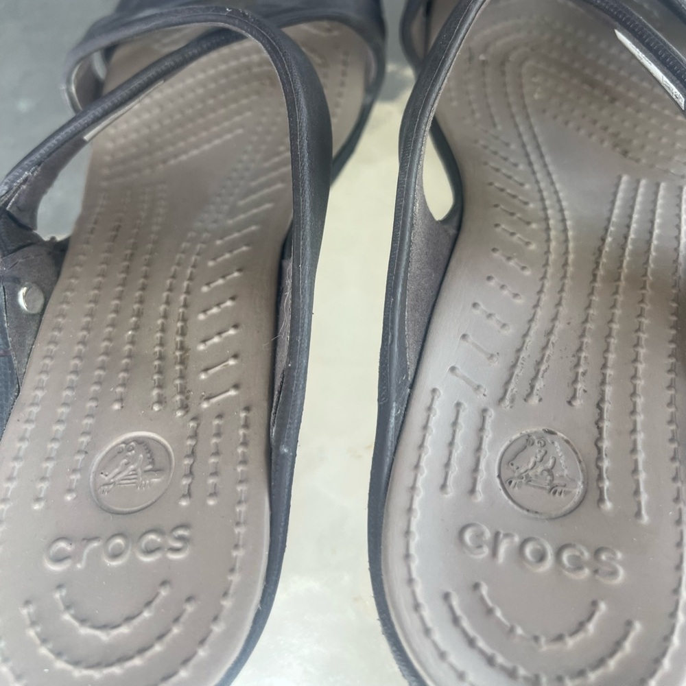 CROCS Women's Cyprus Heels Slip On Sandals Brown Sz 9 W - Picture 7 of 7